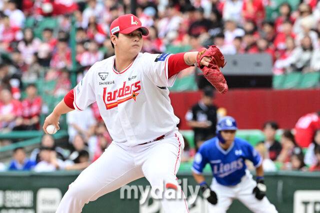 '선발 3⅓이닝 만에 내리면 뭐 하나' 삼성, SSG 불펜 상대로 단 '1득점'…필승조 못 깨면 시리즈 미래 안 보인다 [MD인천 준PO2]