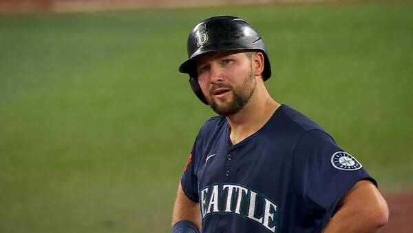 연장 15회·18회 혈투도 포수로 완주, 부러진 엄지·찢어진 인대로 홈런...시애틀의 '철인' 칼 랄리 [스춘 MLB]