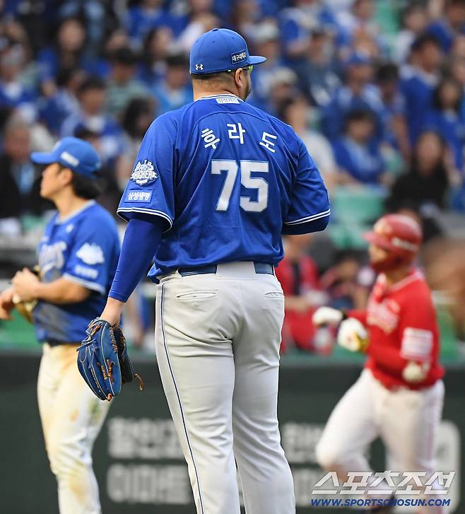 우리가 몰랐던 걸까...정규시즌용 최고 투수 후라도, 빅게임 피처가 아니었다는 것을