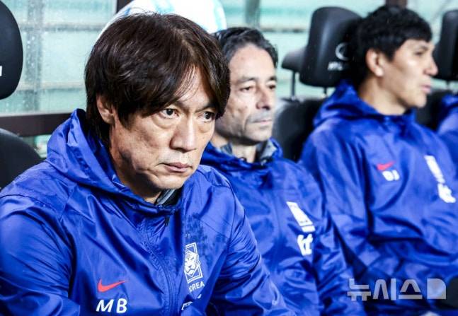 韓 아시아 4위 추락 위기 몰렸다, 월드컵 포트2 수성마저 '위태'