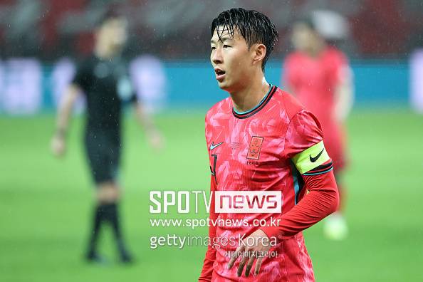 손흥민 너무 안타깝다, 역대급 '오피셜' 공식발표에도...축하 대신 홍명보호 향한 비판 가득→분위기 쇄신 '절실'