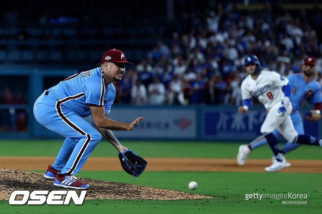 충격적 엔딩, 라커룸에서 맥주를 마시다니…필라델피아 황금 멤버 공중분해 위기