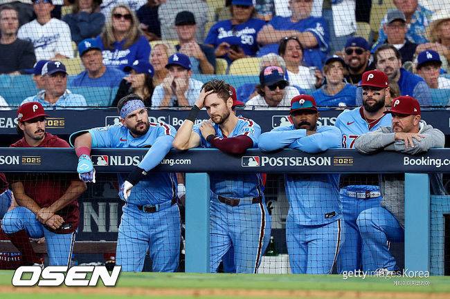 충격적 엔딩, 라커룸에서 맥주를 마시다니…필라델피아 황금 멤버 공중분해 위기