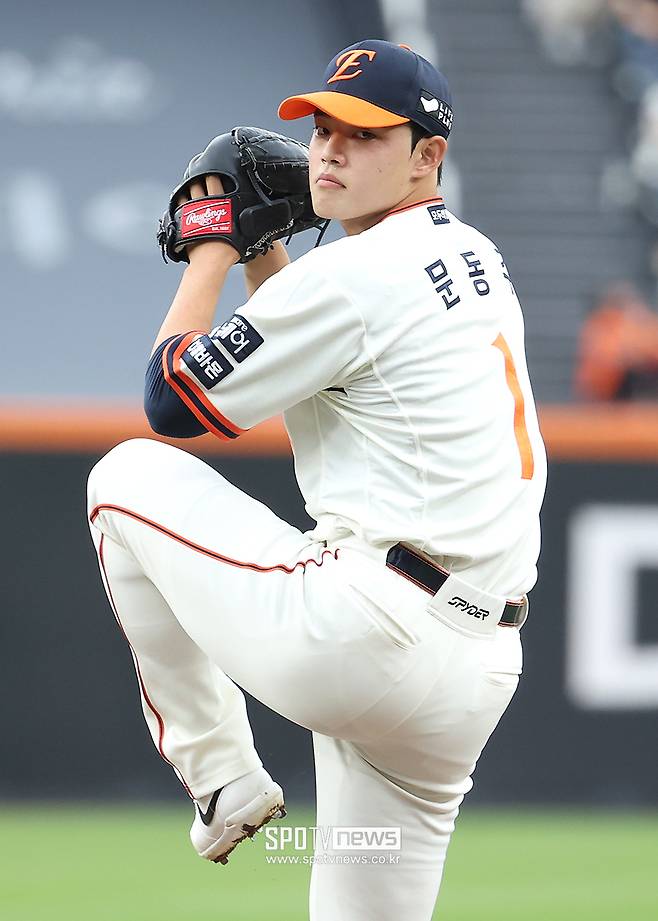 'LG 7명 최다' 괴물타자도 국가대표 됐다…WBC 대비 한일전 나설 35명 확정