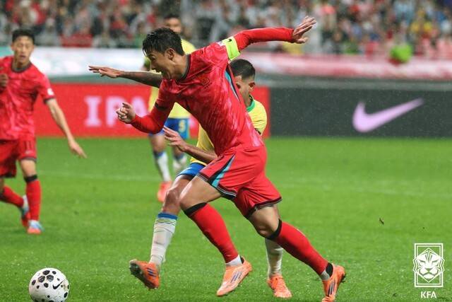 4개월 전 '야유' 대신 '격려' 부탁했던 이강인, 브라질전 0-5 참패 이후