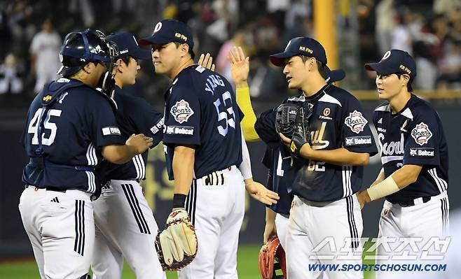 두산 제 12대 감독, 면접 후보 최대 4명 → 13일 본격 스타트. 오래 안 걸린다