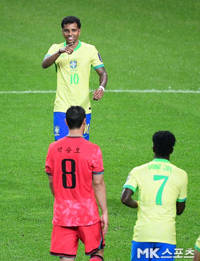 브라질전? 오현규 “비니시우스·호드리구 등 확실히 다른 레벨”···“그들이 어떻게 움직이고 마무리하는지 보고 배웠어” [MK고양]