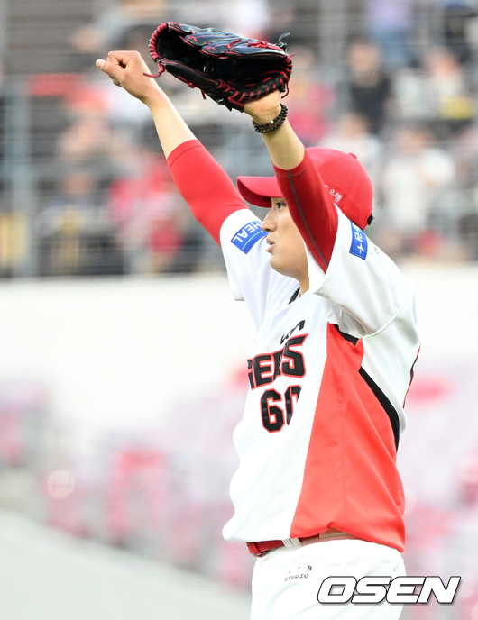 알고보니 팔꿈치 미세 피로골절...김도현