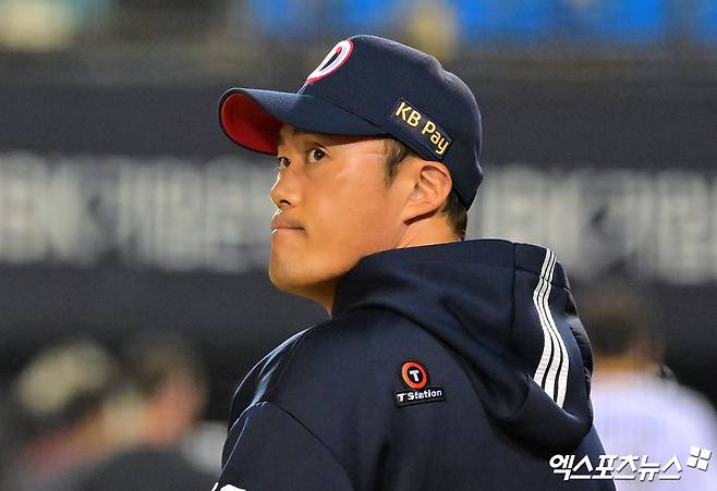 조성환 대행 vs KS 우승 경력자 '2파전?'…두산 차기 감독 면접 진행한다→