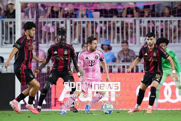 “손흥민 나갔을 때 골 넣어야지…“ 천하의 메시 막 나가네, 대표팀 차출됐는데 MLS 출전 ”애틀란타전 멀티골→득점 선두“ 