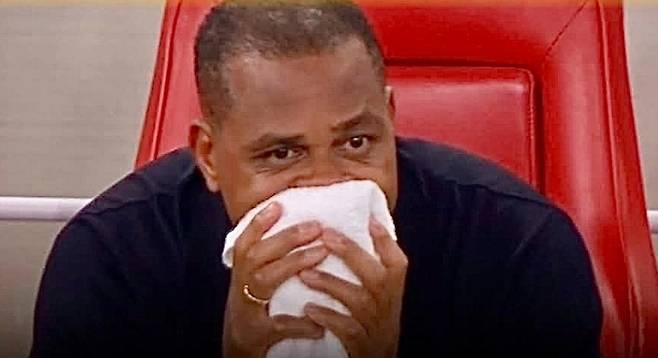 급기야 축구협회장까지 공식 사과... 신태용 '충격 경질'→월드컵 예선 탈락 인니, 불타는 현지 여론