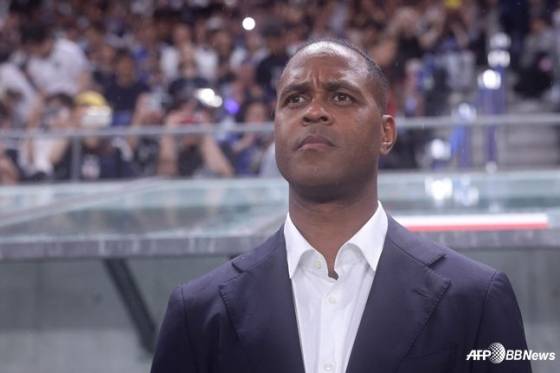 급기야 축구협회장까지 공식 사과... 신태용 '충격 경질'→월드컵 예선 탈락 인니, 불타는 현지 여론