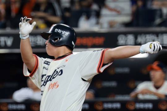 '150억~200억. 못잡으면 큰일' 노시환 '꽃놀이패' 한화가 안 잡으면 튄다...포스팅으로 MLB 진출 또는 타 팀 이적할 수도