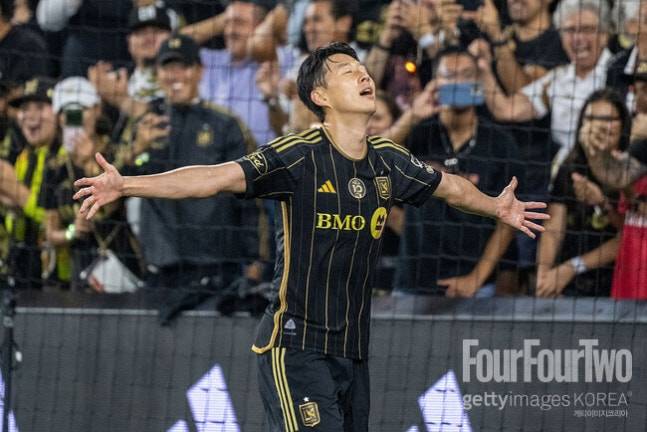 “쏘니한테 프리킥 맡겼어야 했나”…토트넘 동료들, 손흥민 LAFC 경기 지켜보고 있었다