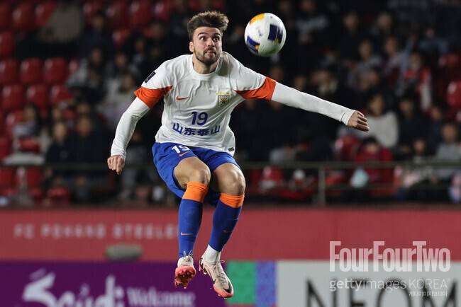 결국 중국 귀화 없이 떠난다…’194cm’ K리그 폭격한 제카, J리그 이적 원해