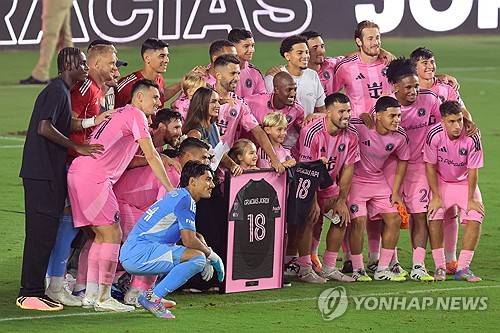 '천하의 메시'가 이런 꼼수를… 손흥민 파트너 부앙가 오열?→MLS 멀티골+A매치 기간에 득점왕 단독 선두 등극