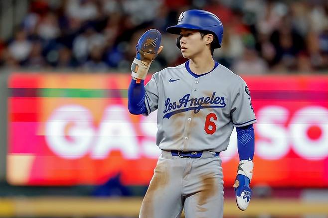 '초대박' 김혜성, 밀워키행 비행기 탑승 모습 공개→'강력한 경쟁자'도 자취 감췄다…NLCS 로스터 생존 유력