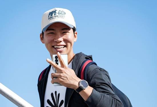 '초대박' 김혜성, 밀워키행 비행기 탑승 모습 공개→'강력한 경쟁자'도 자취 감췄다…NLCS 로스터 생존 유력