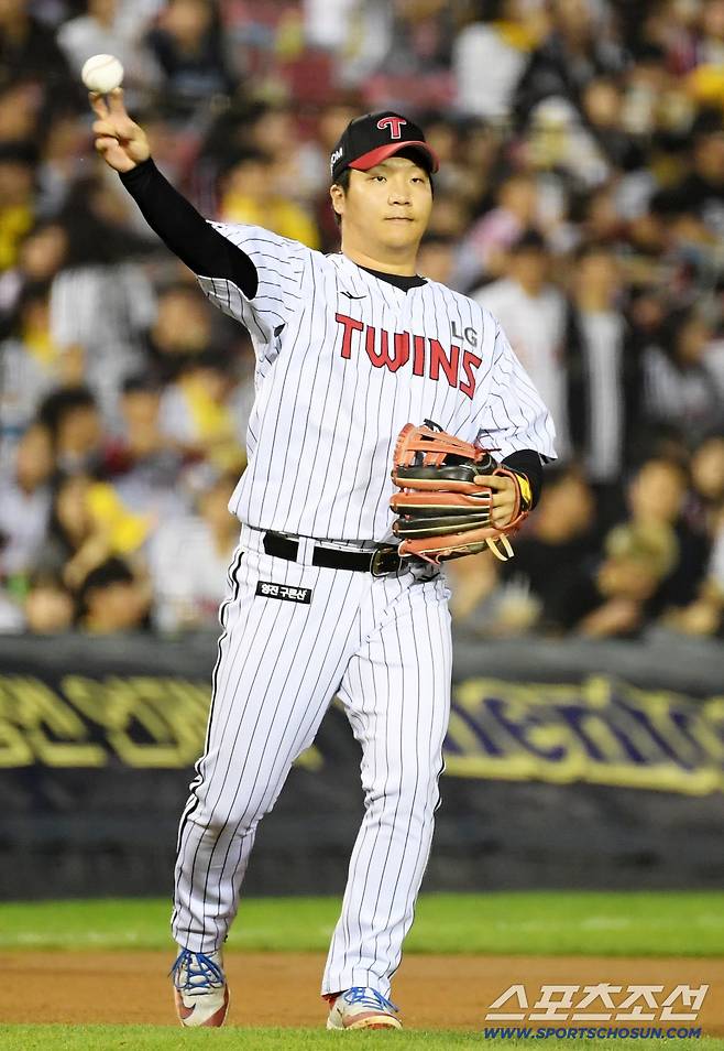 이승엽, 이대호, 김태균, 박병호...차고 넘치던 토종 1루수 씨가 말랐다, 그래서 아예 다 빼버렸다