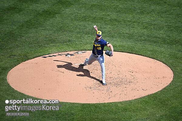 'KKKKKKKKKK' 충격 안긴 '19연승 승리 요정', 다저스 또 잡으러 1차전 나서나…'BK' 김병현 극찬 재현할까