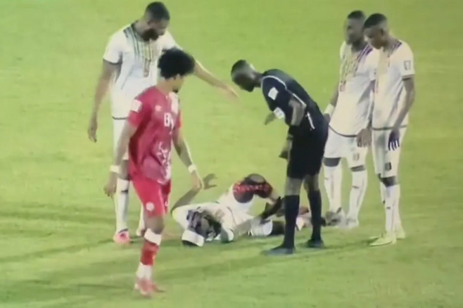 ‘충격’ 부상 복귀전서 ‘살인태클’ 당해 실려 나갔다…‘손흥민 떠나자 눈물 왈칵’ 비수마, 장기간 이탈 가능성