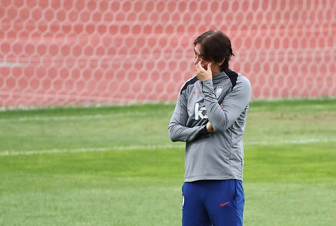 홍명보 ‘오피셜’ 공식인정, 韓 축구 사상 첫 '월드컵 2포트' 욕심난다…브라질에 0-5 완패에도 가능성 “파라과이에 승리해야” [SPO 현장]