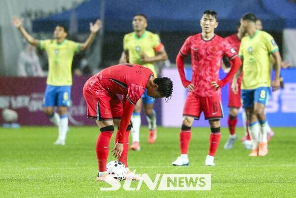 '홍명보호 파라과이와 1-1 무승부' 10월 A매치 무승?