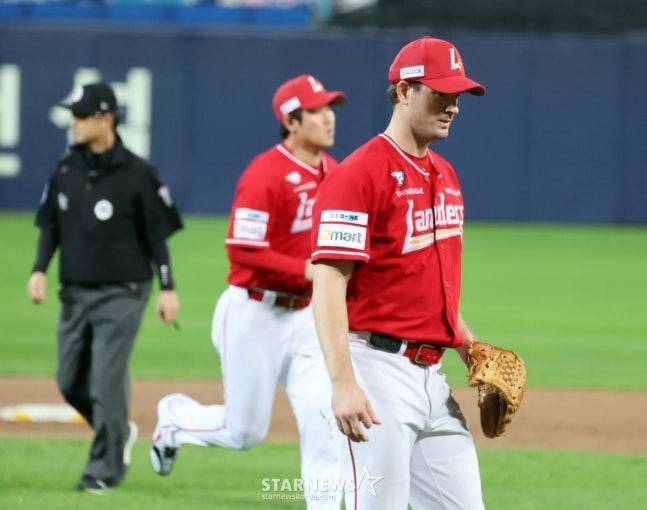 '신기하네' 2025 KBO 가을야구, 외인 선발 팀이 '모두' 졌다→14일 후라도vs김광현 맞대결도?