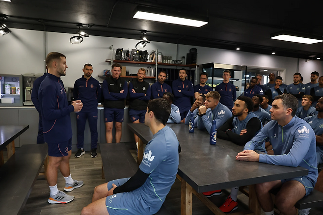 ‘오피셜’ 공식발표 떴다, 33세에 첫 프로 사령탑 부임한 ‘비운의 천재’…英 3부 루턴 타운 지휘봉 잡은 윌셔, “큰 영광이자 특권, 정말 기대돼”