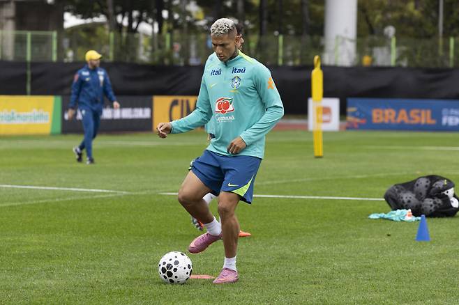 '브라질 NO.9' 히샬리송 일본서 大망신...日국대