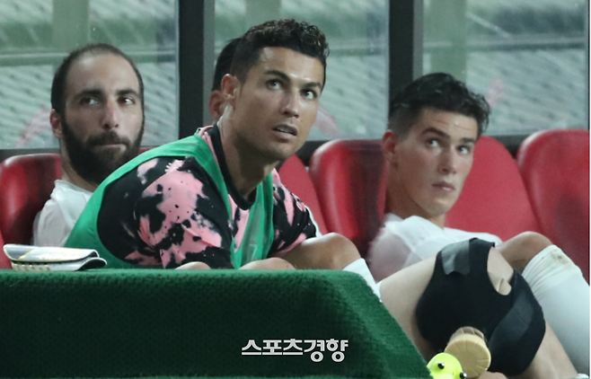 부폰, 6년 만에 ‘날강두 노쇼 사건’ 입 열었다···“호날두? 경기 뛰기 싫어했잖아”