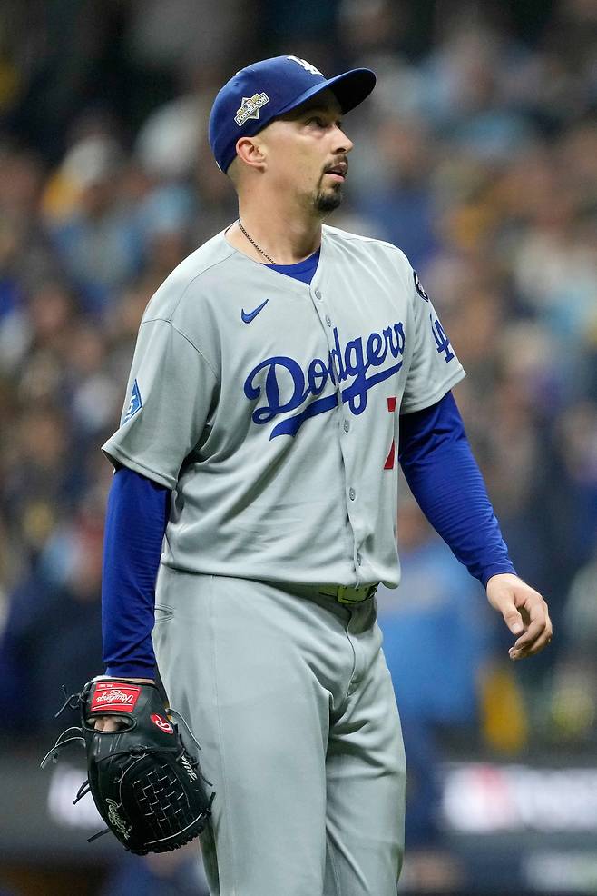 'PS 역대 최초-최초-최다' 다저스 2606억 잭팟, 로버츠 완전히 반했다