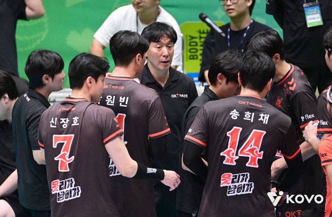 '5kg 감량' 왕조 에이스 이 악물었다...34세 트레이드 이적, 김희진 부활할까