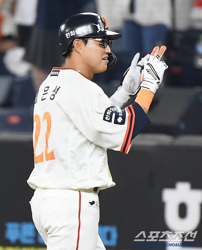 류현진-문동주 3이닝→채은성 2G 연속 홈런…'상무전 승리' 한화, PO 최종 실전 점검 완료