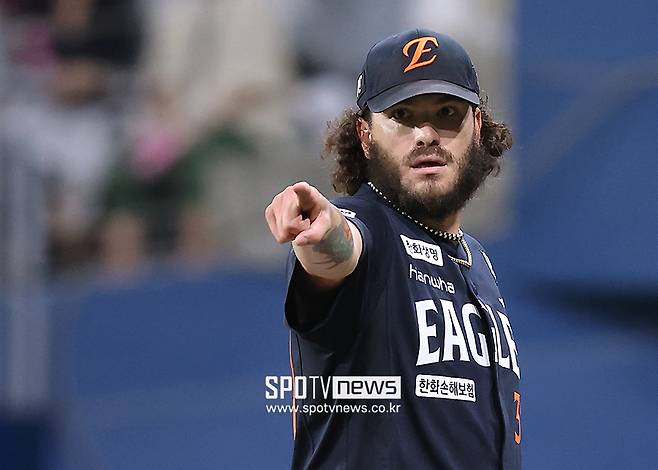 한화 기다림 끝, PO 1차전 선발 벌써 꺼냈다…김경문 감독 출사표