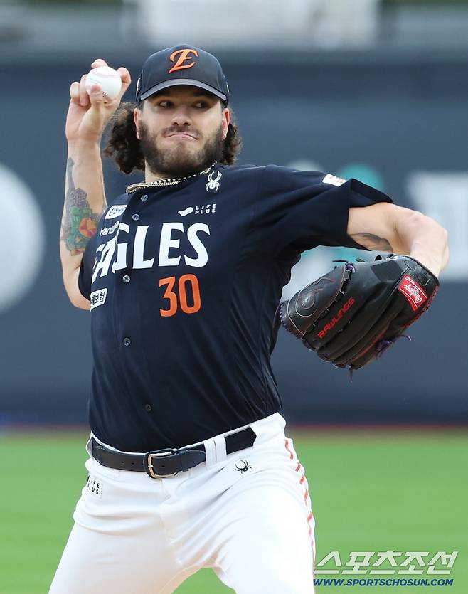 '와 ERA 1.05' 삼성 선발 이 정도였나…한화 큰일이다, 역대 최강 선발에 안 밀린다