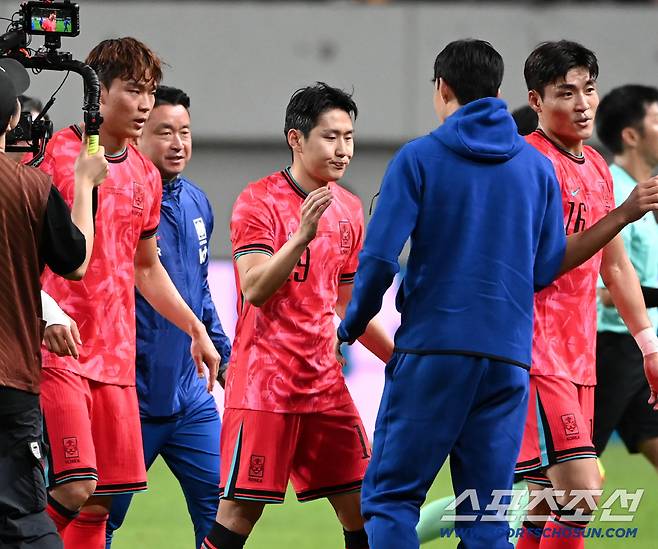 [현장인터뷰]울컥→충격 딛고 일어선 이강인 소신발언