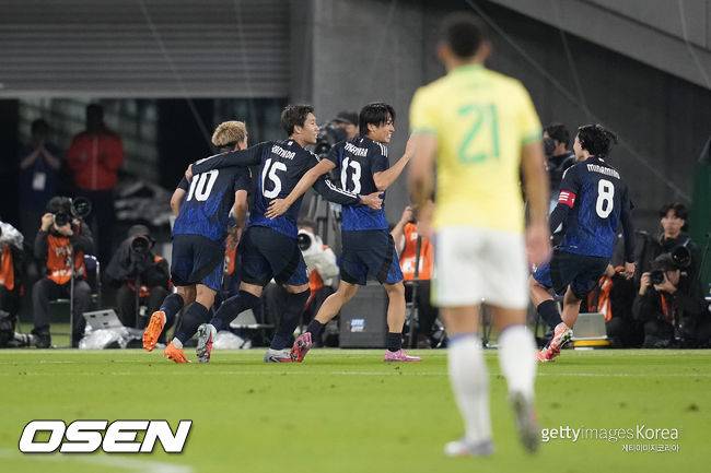 '파라과이전 2-0 완승' 뉴스 접한 일본 축구 팬들,