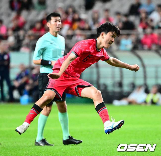 ‘안쓸거면 왜 귀화시켰나?’ 옌스 카스트로프, 파라과이전 출전 0초…황인범과 조합, 실험조차 안했다 [오!쎈 서울]