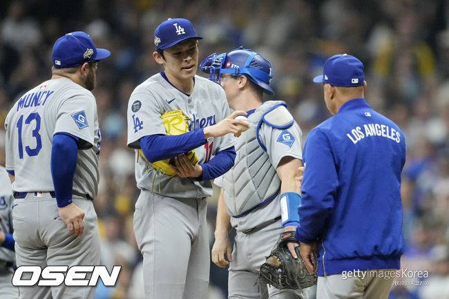 ‘162km→160km→158km’ 괴물 투수의 약점, 체력 문제인가…직구 구속이 뚝 떨어진다
