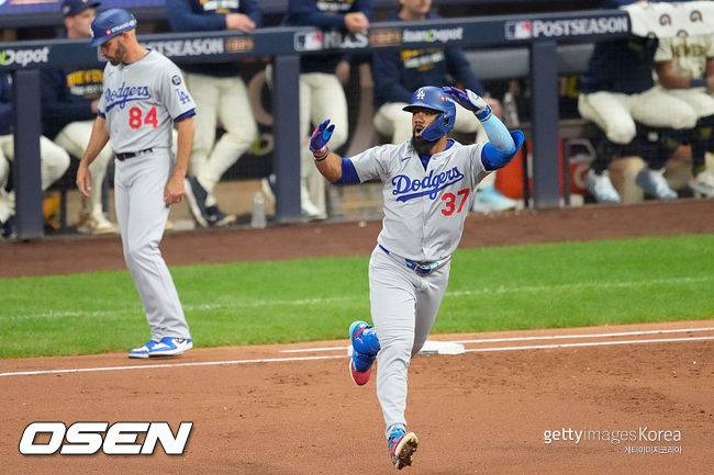 '야마모토 1실점 완투& 오타니 4G 만에 적시타' 다저스, 2차전도 잡았다 [NLCS2]