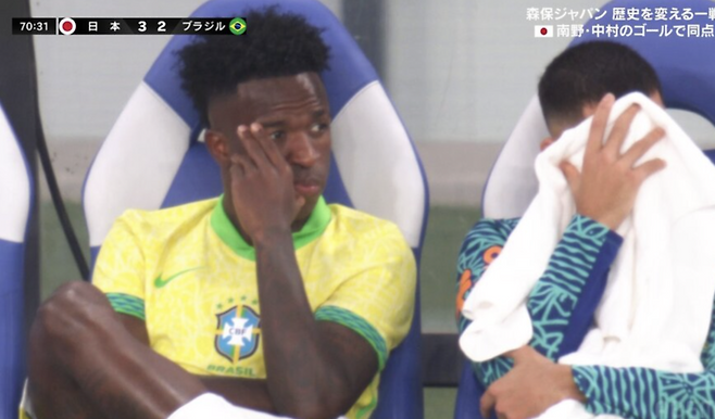 日 매체 승리에 너무 심취했나...비니시우스 표정 조롱