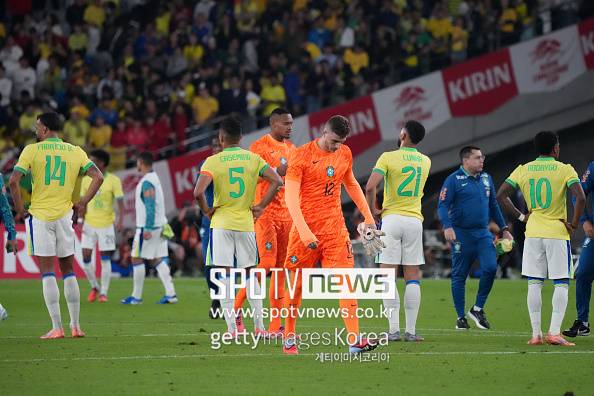 日 매체 승리에 너무 심취했나...비니시우스 표정 조롱