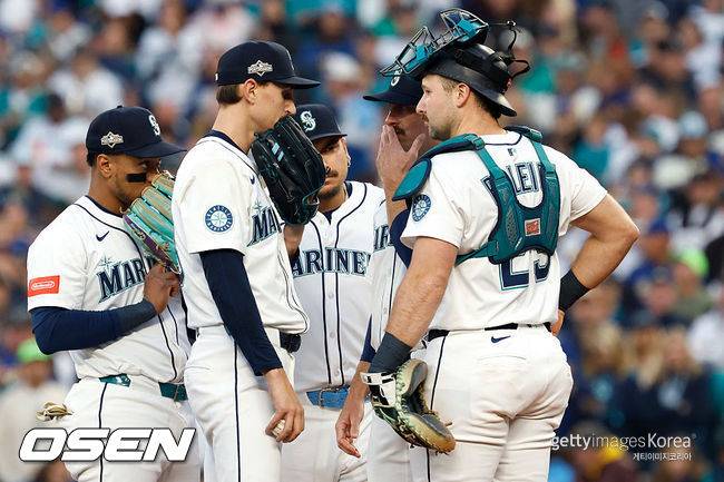 '드디어 터졌다' 토론토의 반격, 시애틀 폭격 13-4 완파…시리즈 1승2패 [ALCS3]