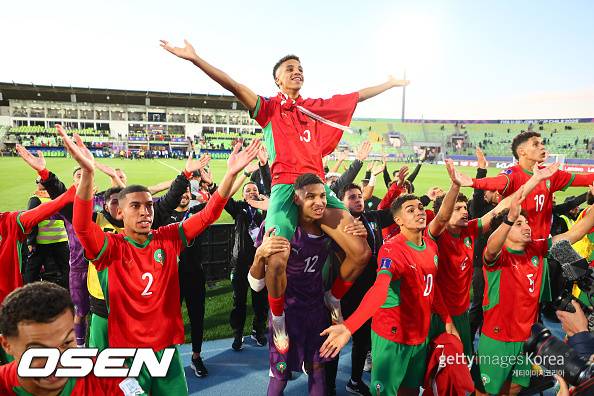 韓 꺾고 승승장구 하더니... 돌풍의 U-20 모로코, '최강' 프랑스 승부차기로 꺾고 WC 결승행