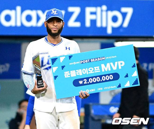 ‘타율 .000→.375, 홈런까지 터졌다’ 한화 떨고 있니? 50홈런-158타점 괴물타자 부활, 최강 원투펀치도 잡을까