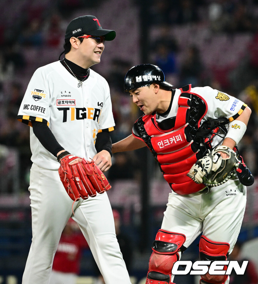 C등급인데 31살, 3000이닝 넘는 마스크 경험, 심지어 1억도 안되는 보상금... 한승택 의외의 FA 승자되려나