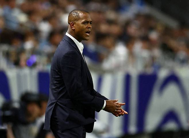 축구협회장까지 대국민 사과...신태용 파격 경질 후폭풍→월드컵 희망 '와르르' 인니, 폭발한 현지 여론에 10개월 만에 또 감독 경질