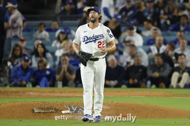 오타니도 커쇼도 아니면, 도대체 다저스 NLCS 5차전 선발투수는 누구…당연히 안 하면 제일 좋아요