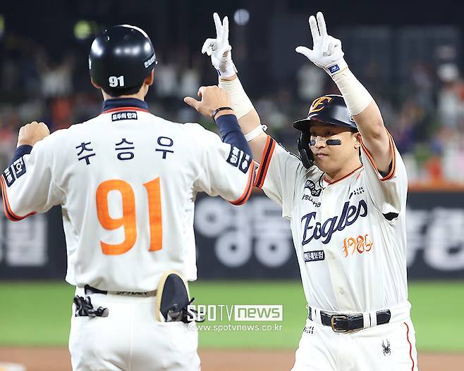 '현금에 지명권까지 건넨 승부수' 한화 마침내 트레이드 결실 맺나…KBO 2618안타 검객을 주목하는 이유